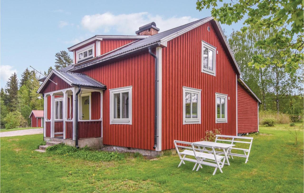 2 Bedroom Nice Home In Amotfors Exterior photo